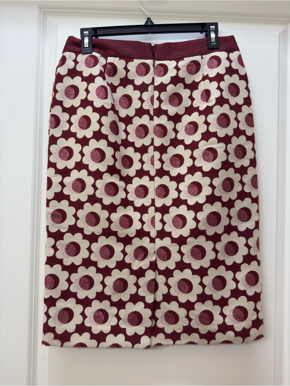 Boden Burgundy and Cream Floral Jacquard Pencil Skirt - Picture 2 of 8